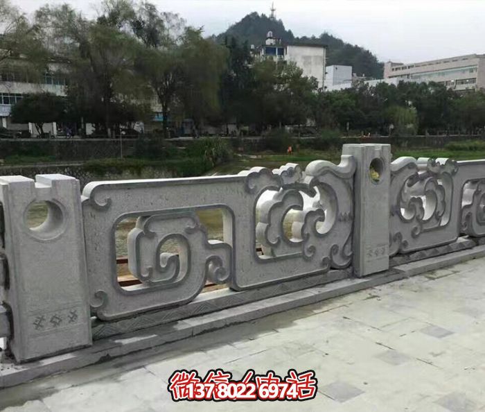 復(fù)古鏤空花紋欄桿，防護(hù)河道街邊青石