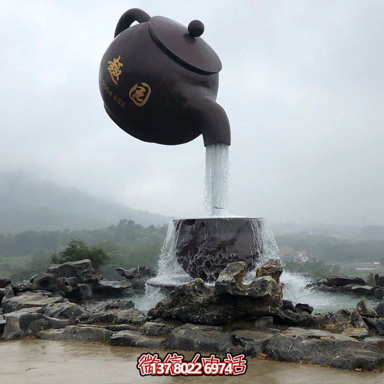 這款創(chuàng)意玻璃鋼懸空流水擺件，是一款非常適合大型園林景區(qū)及戶外空間裝飾的藝術品