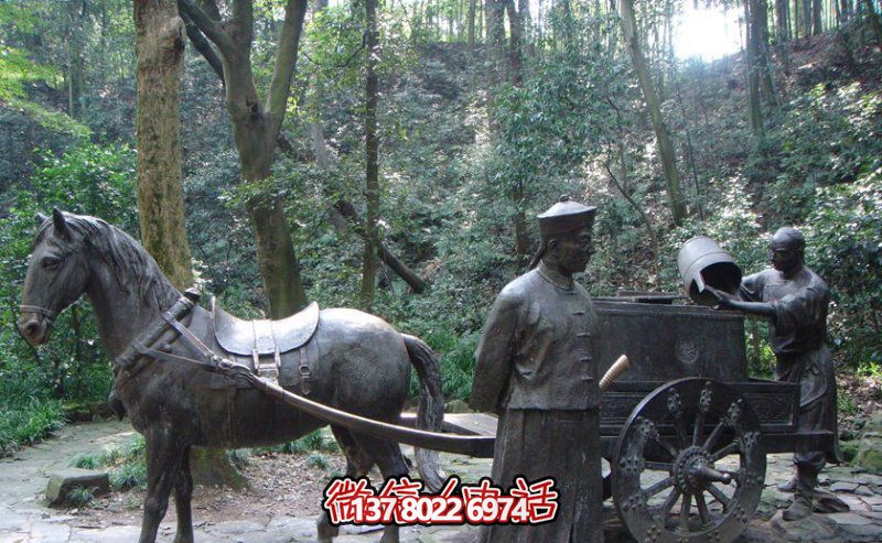 仿古青銅馬車雕塑，為景區(qū)商業(yè)街增添古典風情